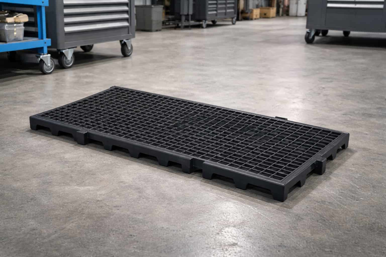 5 motivos para investir em pisos e estrados em plástico para indústrias