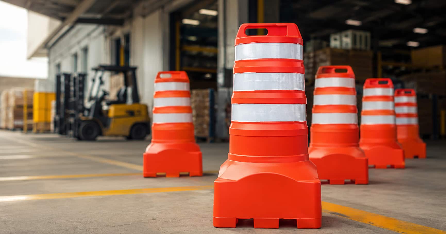 Fábrica de cones de sinalização na Zona Norte